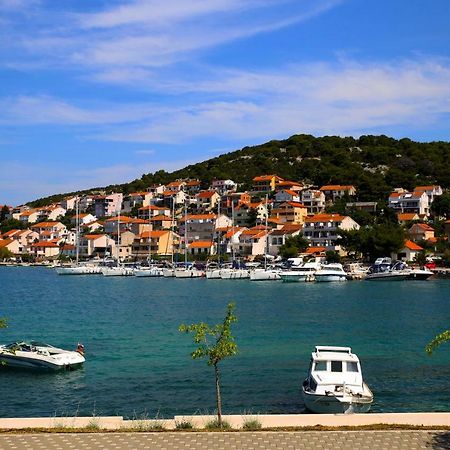 Seaside Apartment Tisno Εξωτερικό φωτογραφία