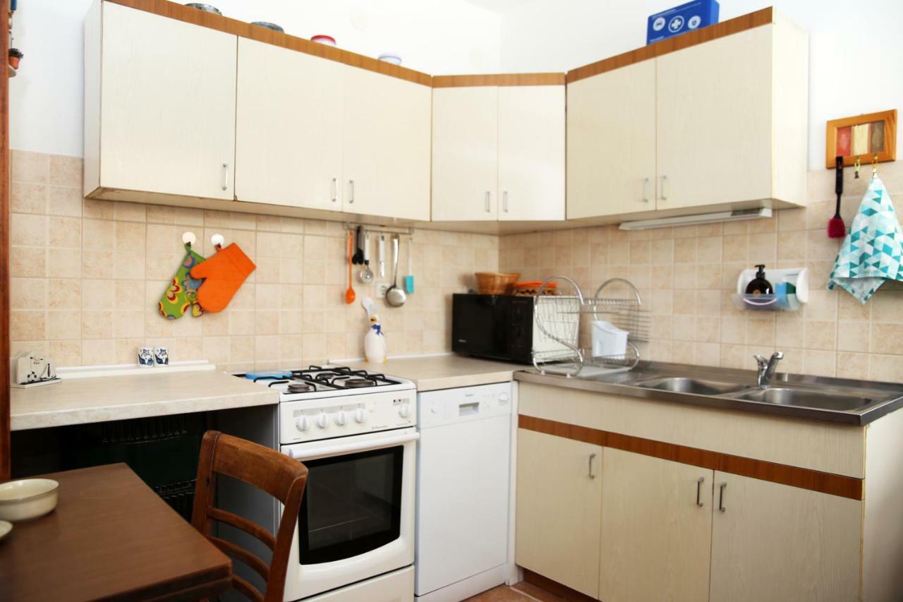 Seaside Apartment Tisno Εξωτερικό φωτογραφία
