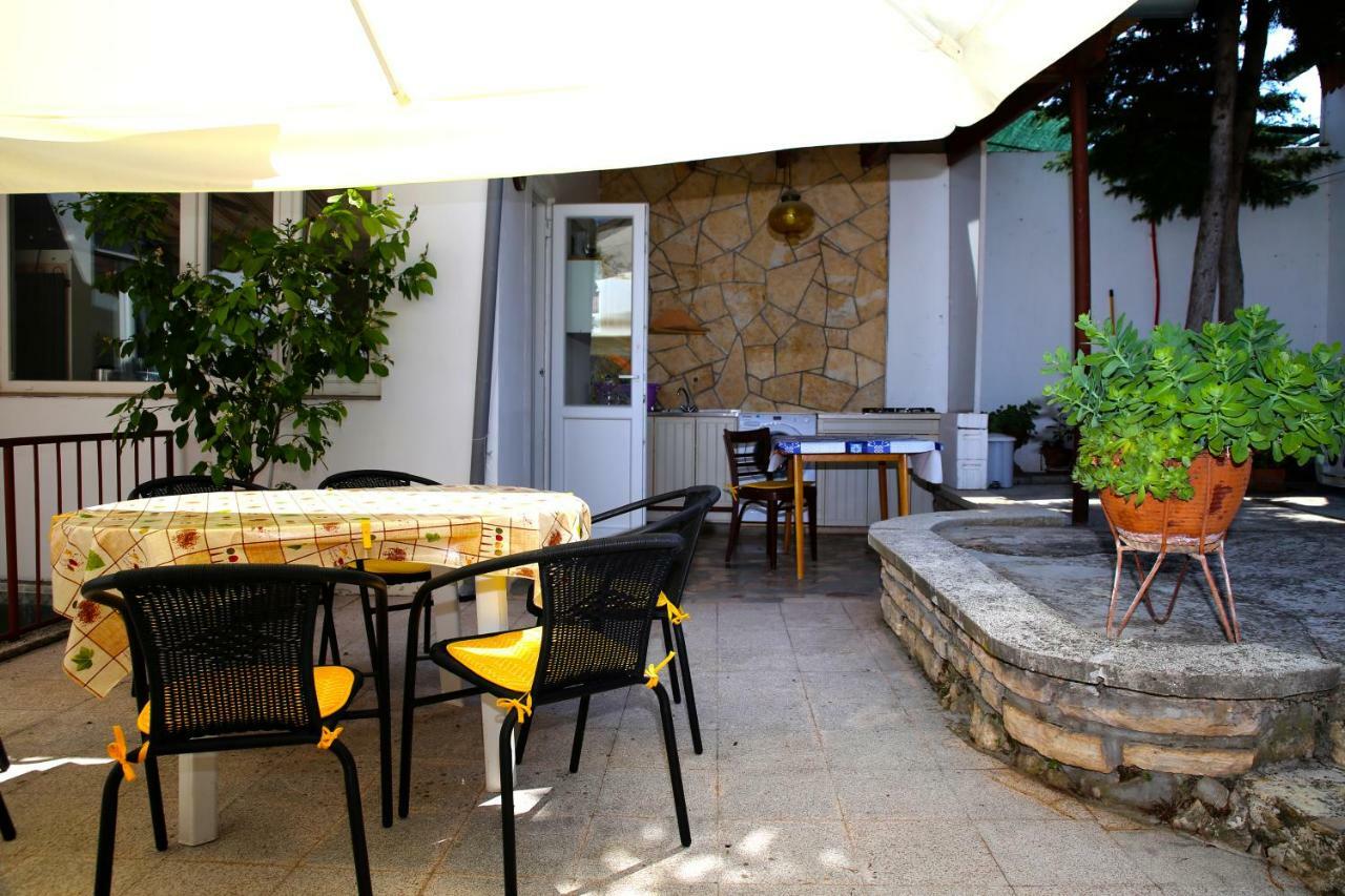 Seaside Apartment Tisno Εξωτερικό φωτογραφία
