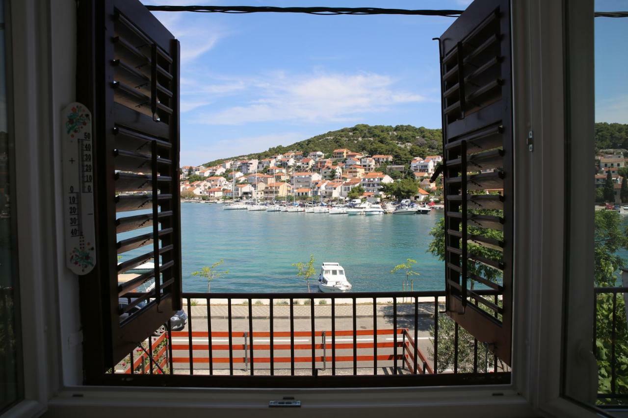 Seaside Apartment Tisno Εξωτερικό φωτογραφία