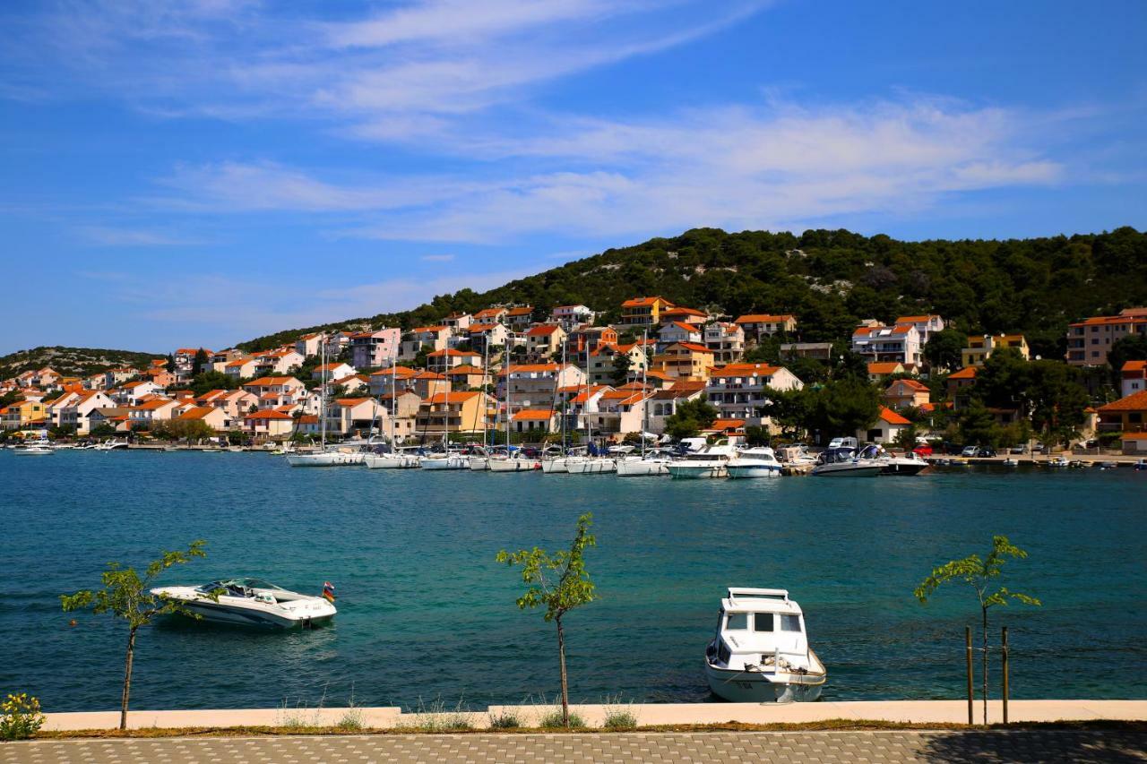 Seaside Apartment Tisno Εξωτερικό φωτογραφία